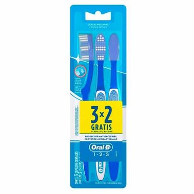 ESCOVA DENTAL ORAL B LIMP BRIL L3P2